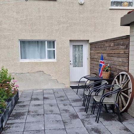 Helgimagri Apartment Akureyri Esterno foto