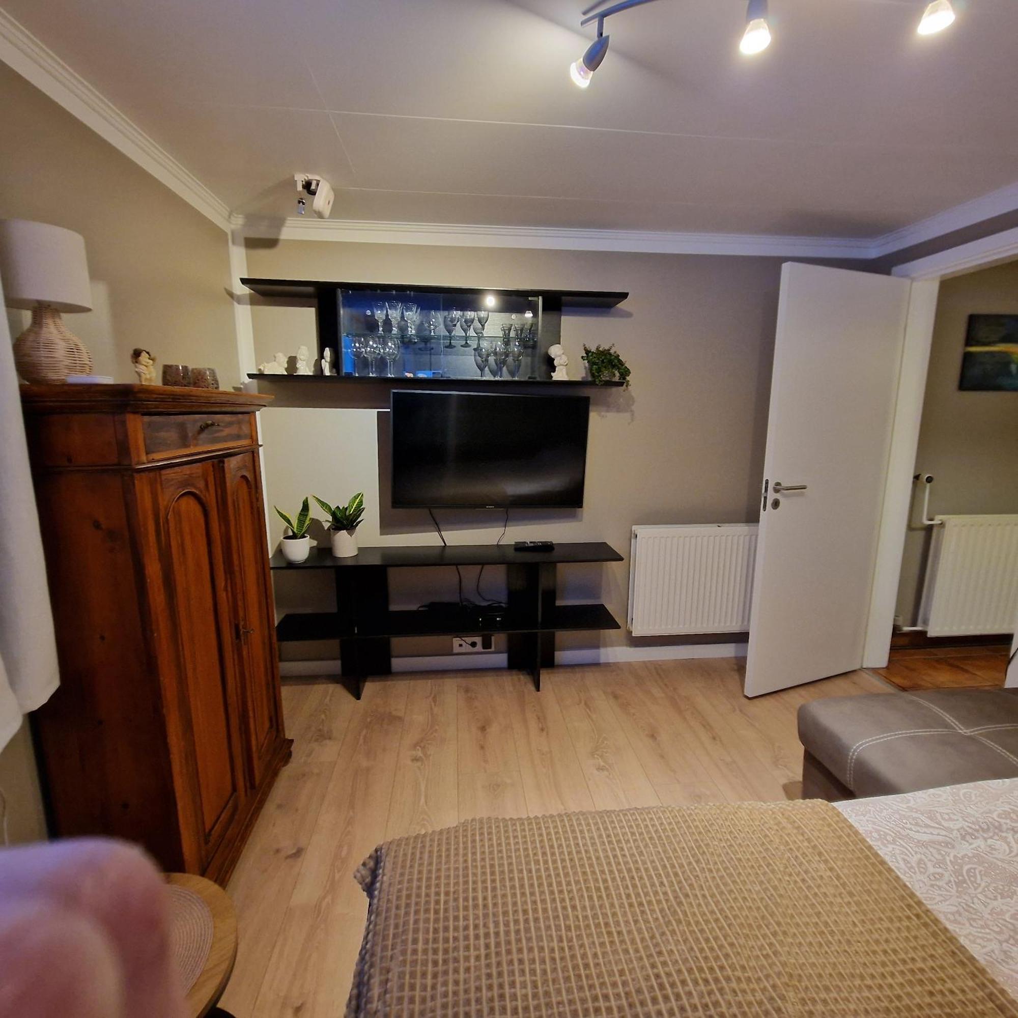 Helgimagri Apartment Akureyri Esterno foto